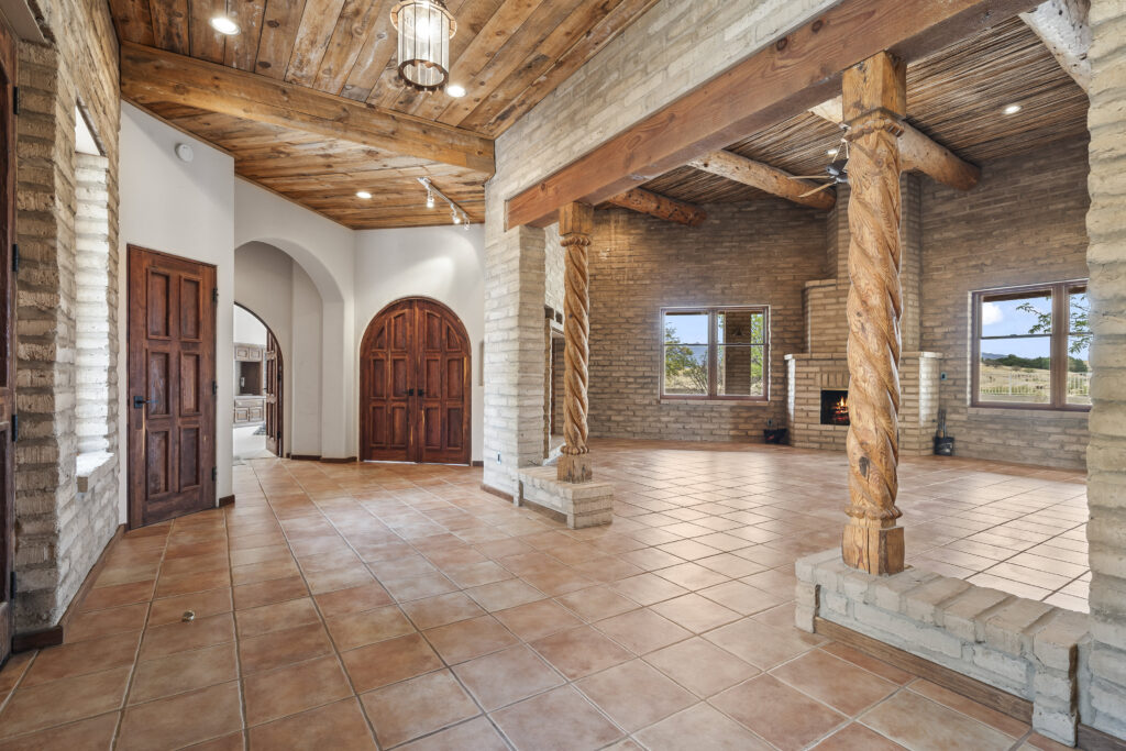 Adobe Hacienda 1