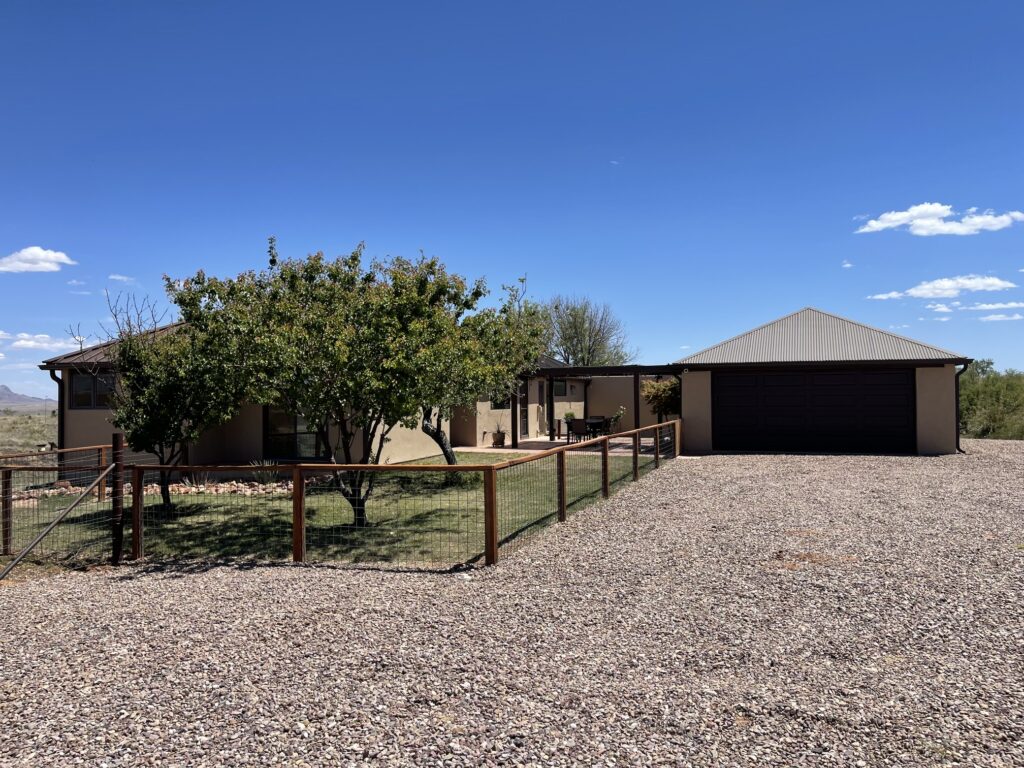 Custom Sonoita