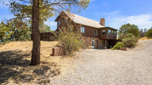 Log home 1