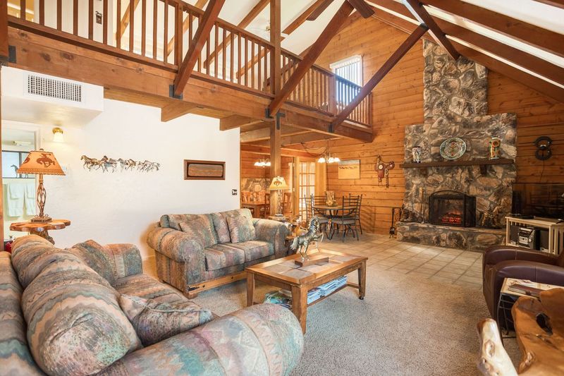 Log home 4